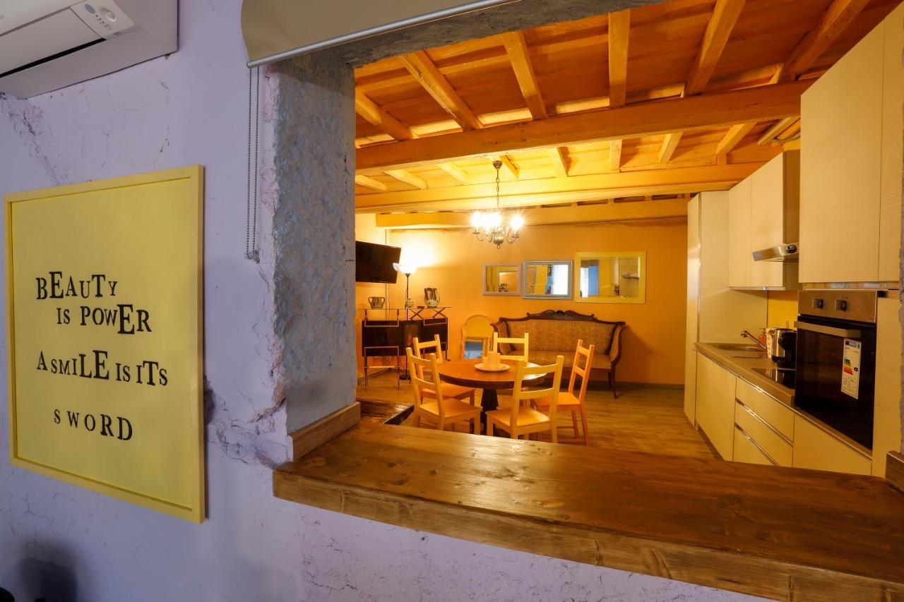 Old Town Luxury Loft * Rome